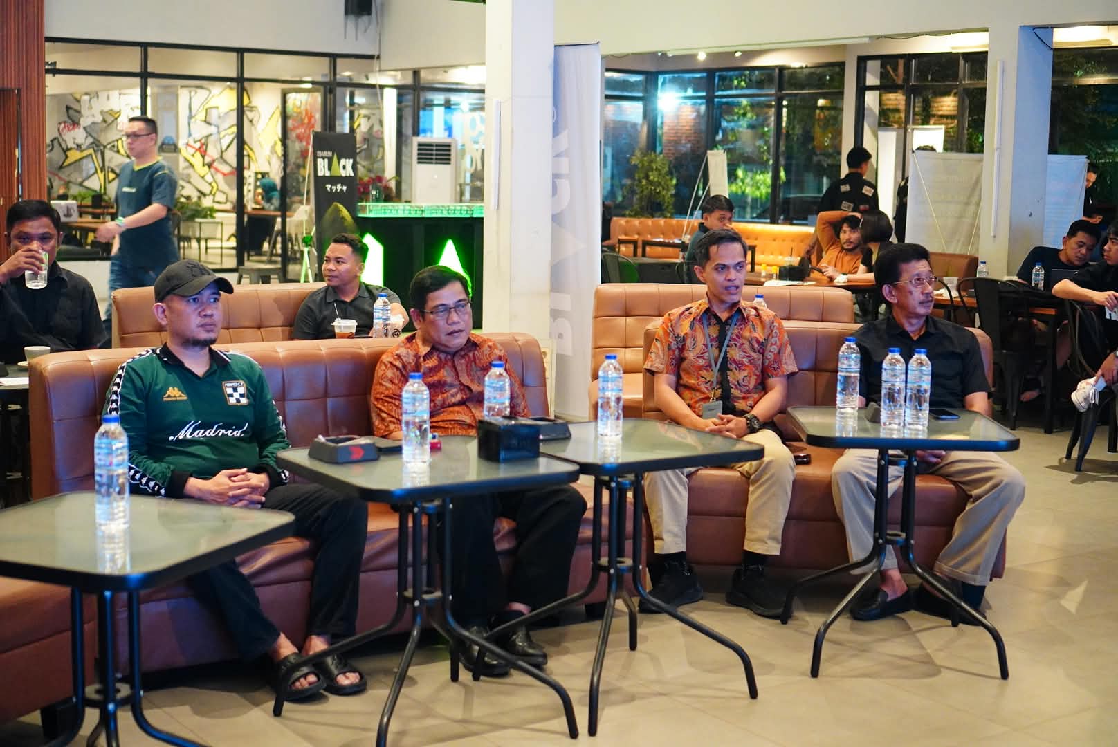 23 Barista Gorontalo Adu Racik Kopi di Manual Brew Pyur For You