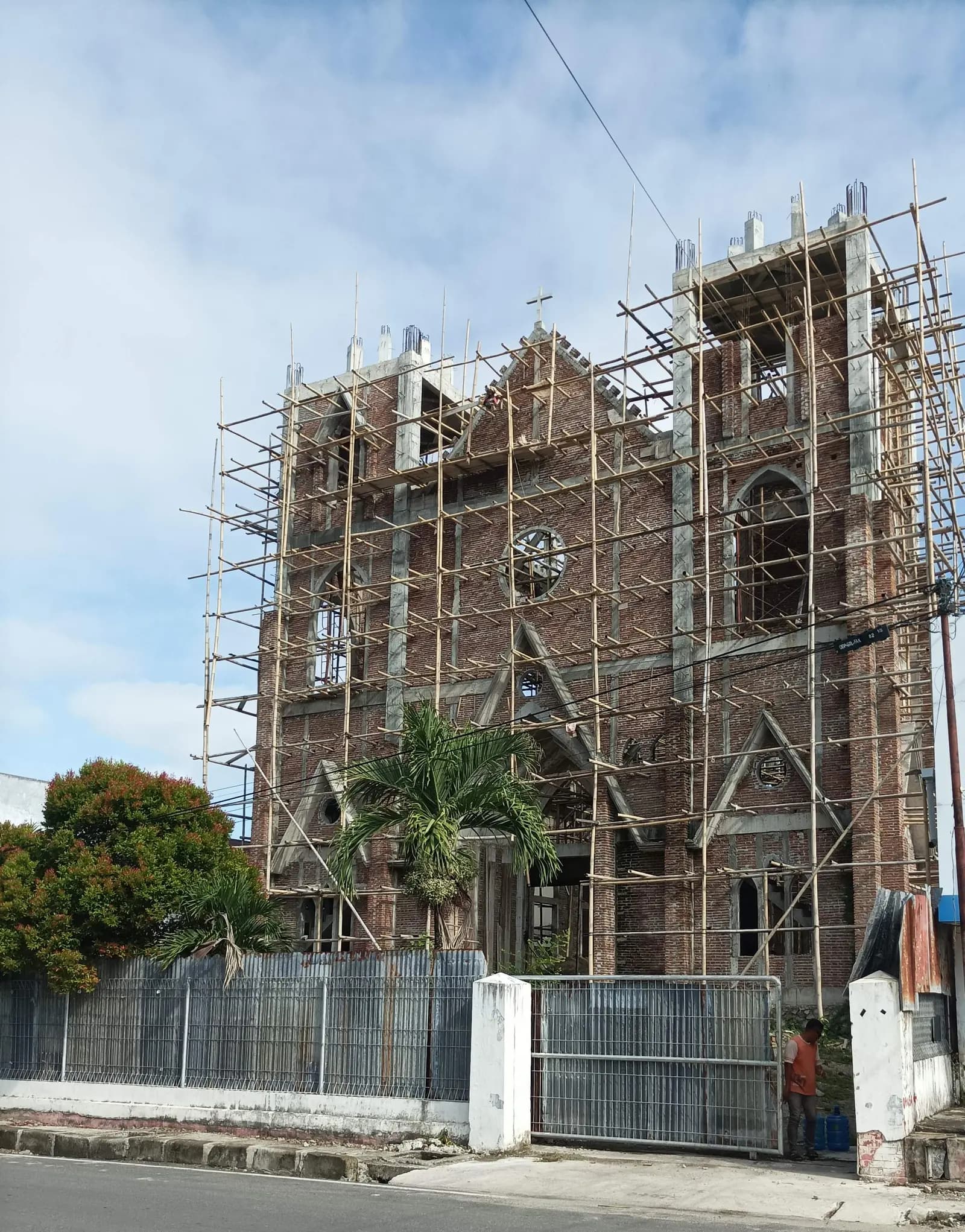 Gereja Katolik Santo Kristoforus Gorontalo — photo 4