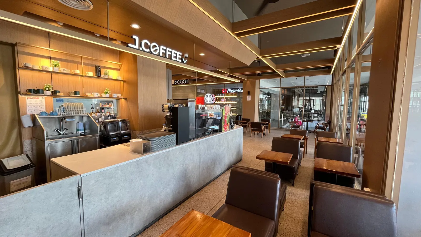 J.CO Donuts & Coffee