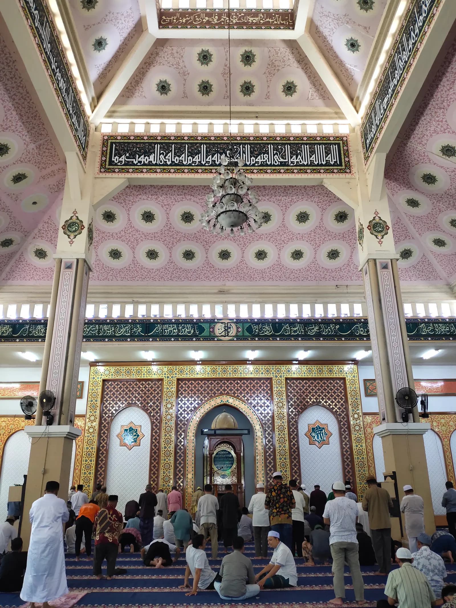 Masjid Agung Baiturrahim Gorontalo — photo 4