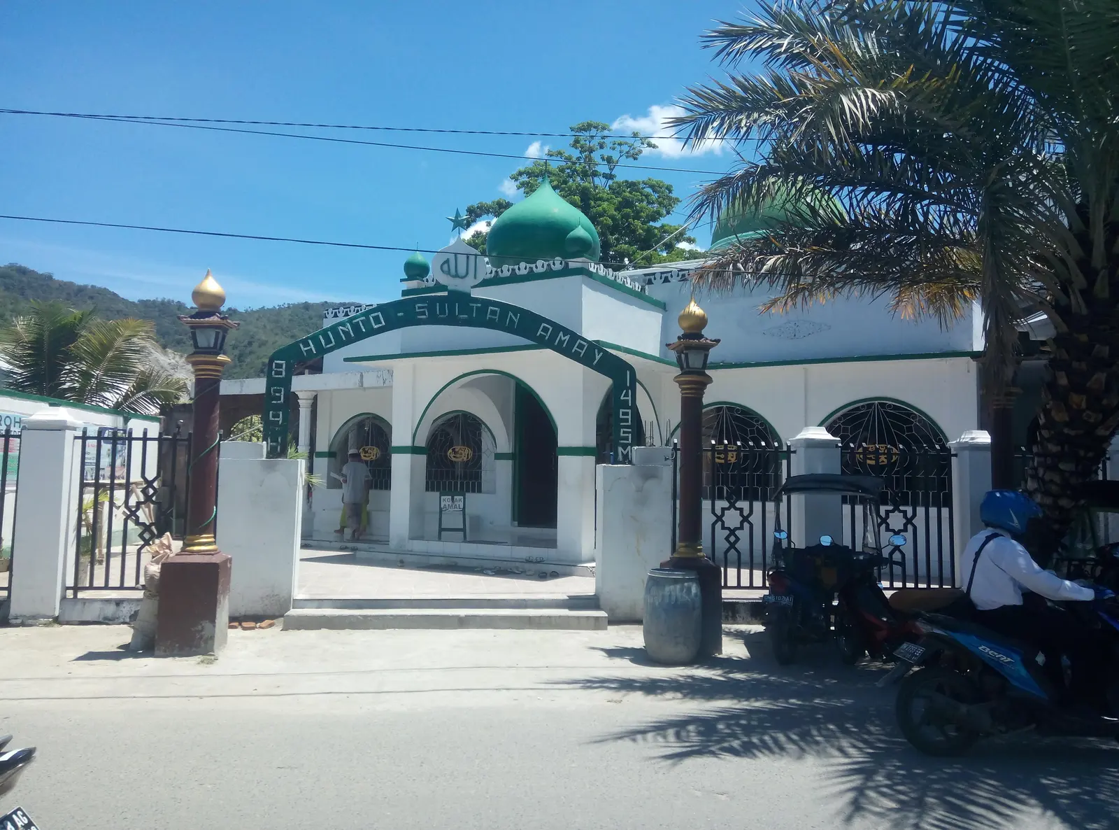 Masjid Hunto Sultan Amai — photo 3