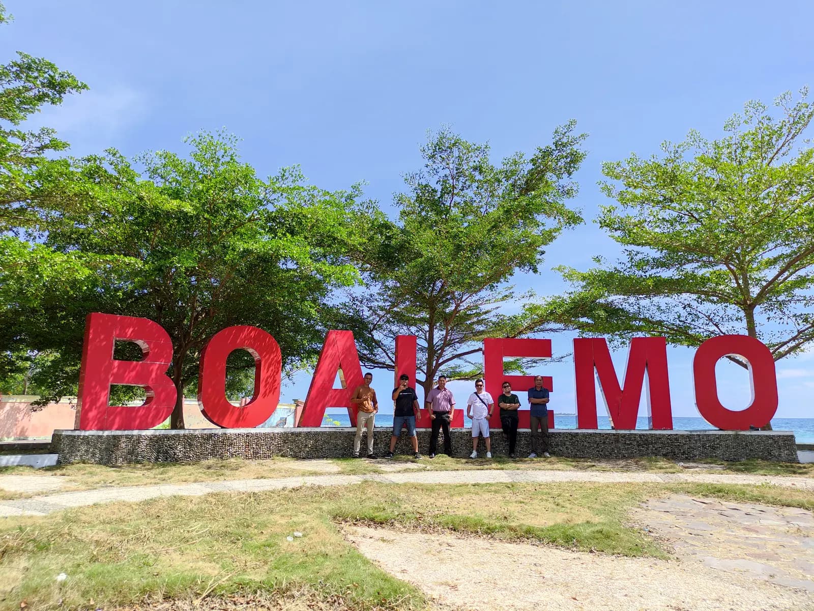 Pantai Bolihutuo — photo 4