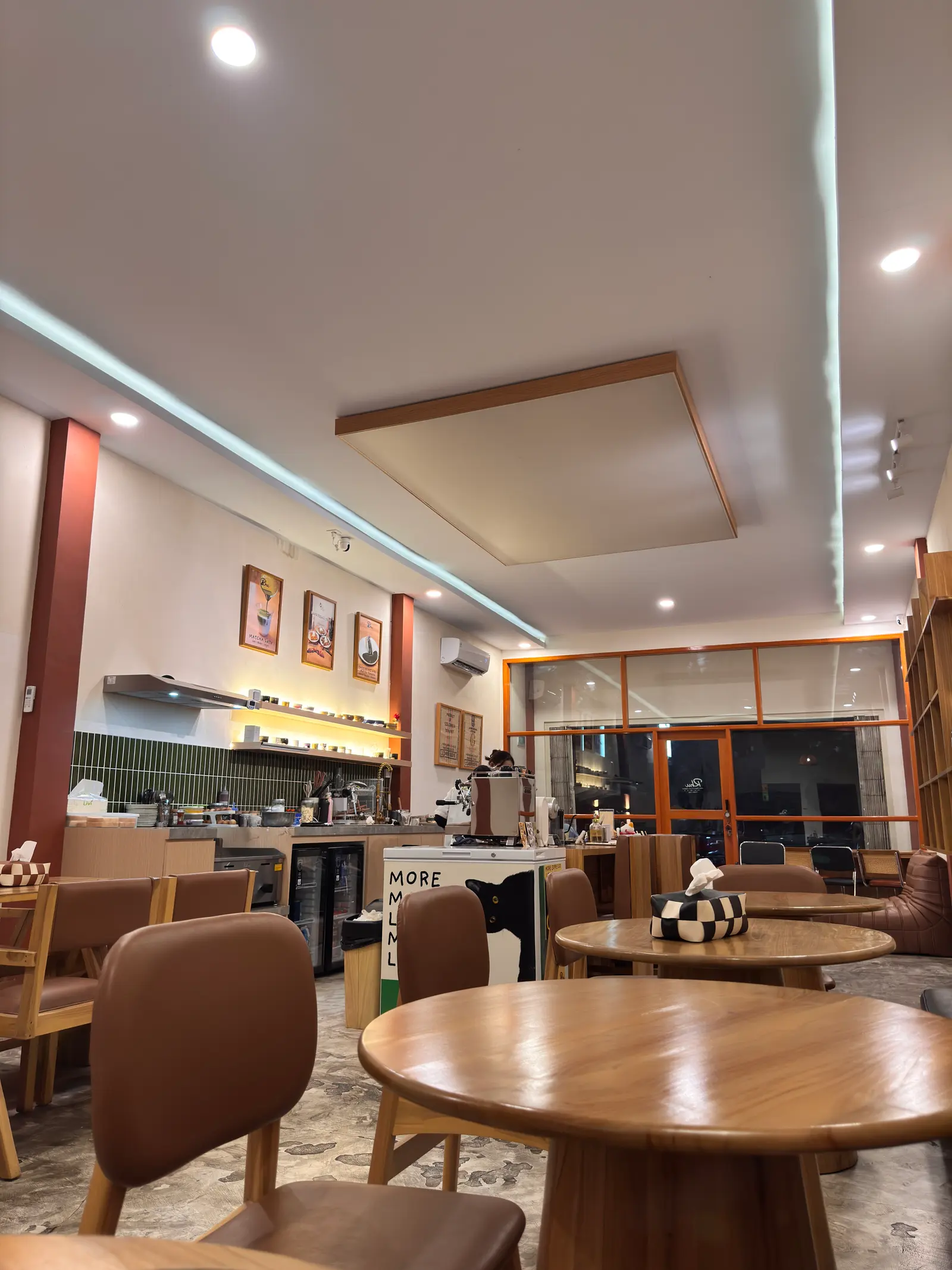 Rhu Coffee Matcha & Desserts
